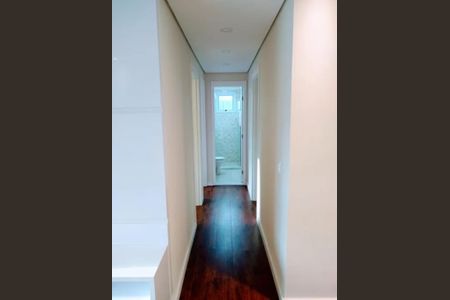 Corredor de apartamento para alugar com 2 quartos, 49m² em Lageadinho, Cotia