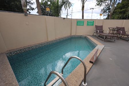 Área comum - Piscina de apartamento para alugar com 2 quartos, 57m² em Parque Amazonia, Goiânia