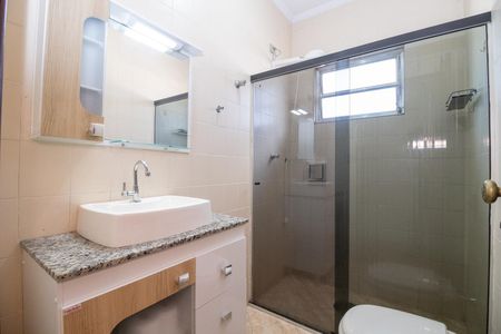 Casa à venda com 125m², 2 quartos e 2 vagas Casa à venda com 125m², 2 quartos e 2 vagasBanheiro 1