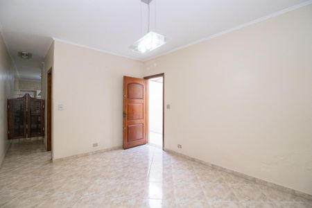 Casa à venda com 125m², 2 quartos e 2 vagas Casa à venda com 125m², 2 quartos e 2 vagasSala