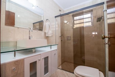 Casa à venda com 125m², 2 quartos e 2 vagas Casa à venda com 125m², 2 quartos e 2 vagasBanheiro 2