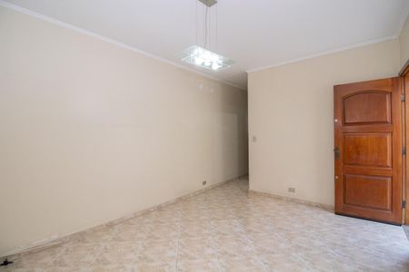 Casa à venda com 125m², 2 quartos e 2 vagas Casa à venda com 125m², 2 quartos e 2 vagasSala