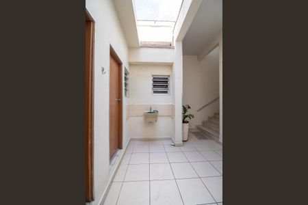 Casa à venda com 125m², 2 quartos e 2 vagas Casa à venda com 125m², 2 quartos e 2 vagasQuintal