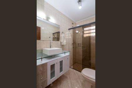 Casa à venda com 125m², 2 quartos e 2 vagas Casa à venda com 125m², 2 quartos e 2 vagasBanheiroBanheiro 2