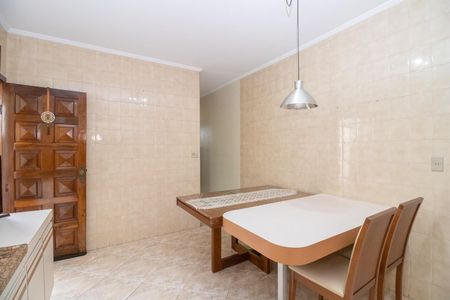 Casa à venda com 125m², 2 quartos e 2 vagas Casa à venda com 125m², 2 quartos e 2 vagasCozinha