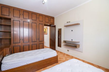 Casa à venda com 125m², 2 quartos e 2 vagas Casa à venda com 125m², 2 quartos e 2 vagasQuarto 1