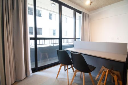 Kitnet/Studio para alugar com 1 quarto, 34m² em Cerqueira César, São Paulo