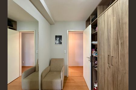 Apartamento à venda com 130m², 3 quartos e 2 vagasCloset Suíte  