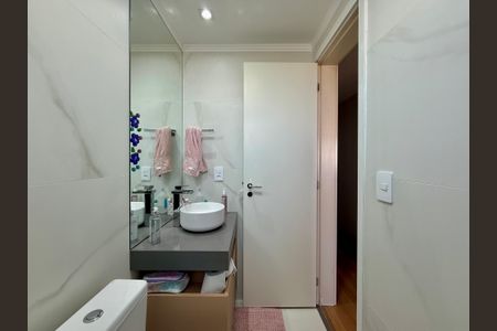 Apartamento à venda com 130m², 3 quartos e 2 vagasBanheiro Social  