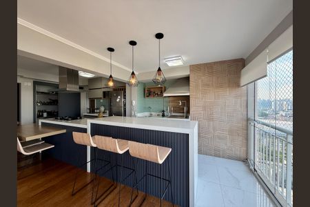 Apartamento à venda com 130m², 3 quartos e 2 vagasVaranda 