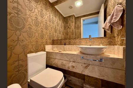 Apartamento à venda com 130m², 3 quartos e 2 vagasLavabo 