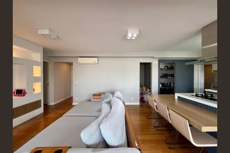 Apartamento à venda com 130m², 3 quartos e 2 vagasSala 