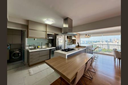 Apartamento à venda com 130m², 3 quartos e 2 vagasCozinha 