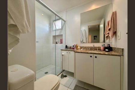 Apartamento à venda com 130m², 3 quartos e 2 vagasBanheiro Suíte