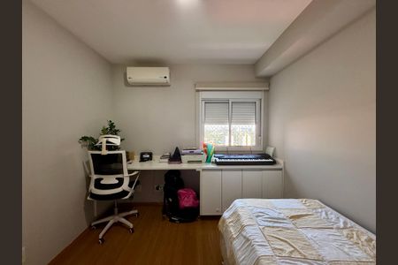 Apartamento à venda com 130m², 3 quartos e 2 vagasQuarto 3