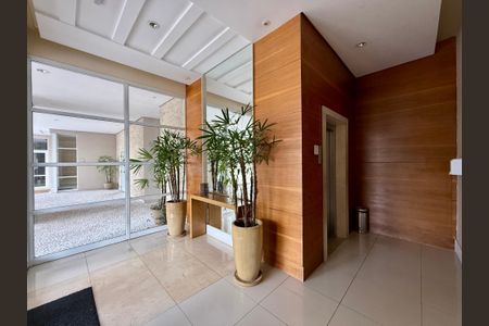 Apartamento à venda com 130m², 3 quartos e 2 vagasHall Social Bloco