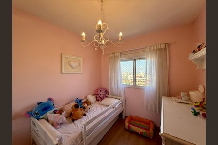 Apartamento à venda com 130m², 3 quartos e 2 vagasQuarto 2