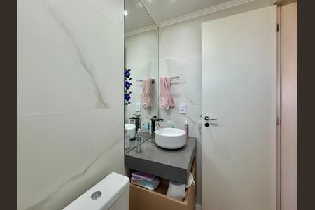 Apartamento à venda com 130m², 3 quartos e 2 vagasBanheiro Social  