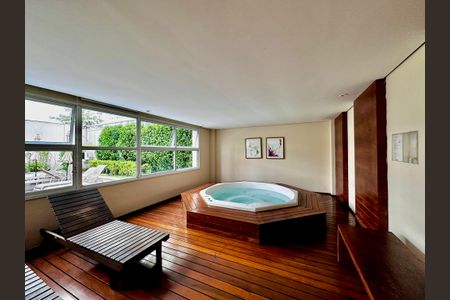 Apartamento à venda com 130m², 3 quartos e 2 vagasSpa