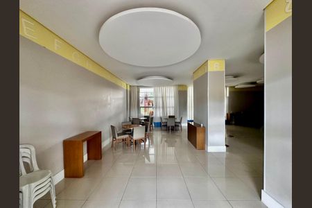 Apartamento à venda com 130m², 3 quartos e 2 vagasSalão de Festas