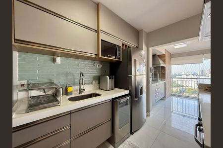 Apartamento à venda com 130m², 3 quartos e 2 vagasCozinha 