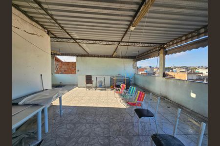 Apartamento para alugar com 200m², 2 quartos e 2 vagas Apartamento para alugar com 200m², 2 quartos e 2 vagasTerraço