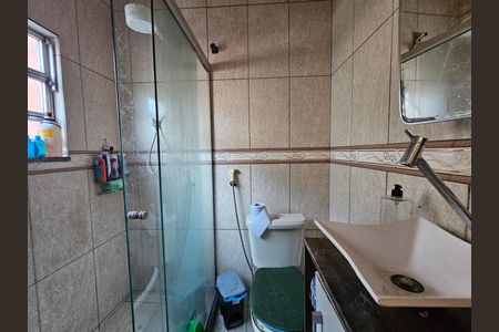 Banheiro de apartamento para alugar com 2 quartos, 200m² em Nova Cidade, Nilópolis