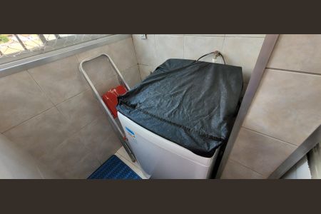 Apartamento à venda com 56m², 2 quartos e 1 vagaÁrea de Serviço