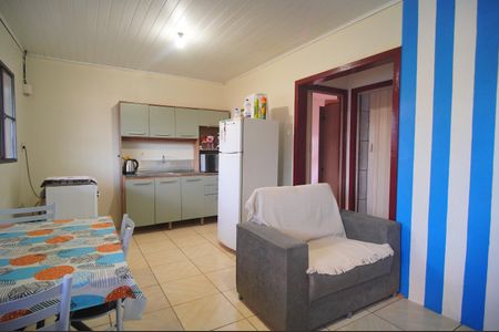 Sala/Cozinha de casa à venda com 2 quartos, 60m² em São Miguel, São Leopoldo