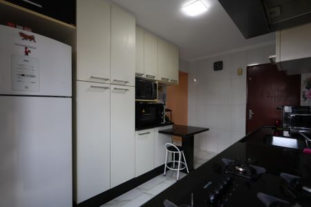 Apartamento à venda com 117m², 3 quartos e 2 vagascozinha