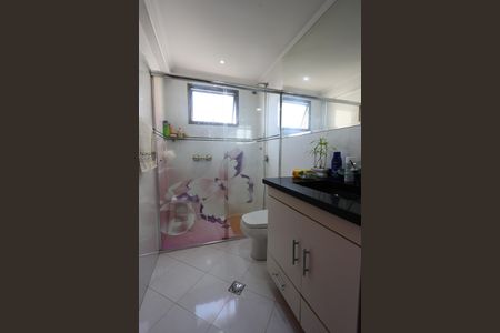 Apartamento à venda com 117m², 3 quartos e 2 vagasBanheiro da Suíte 1
