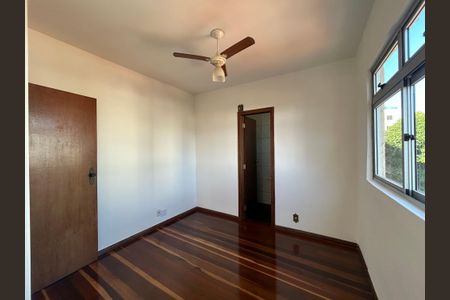 Apartamento à venda com 3 quartos, 62m² em Liberdade, Belo Horizonte