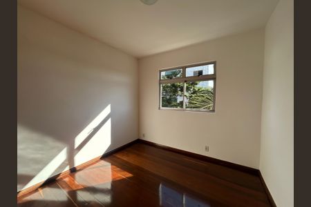 Apartamento à venda com 3 quartos, 62m² em Liberdade, Belo Horizonte