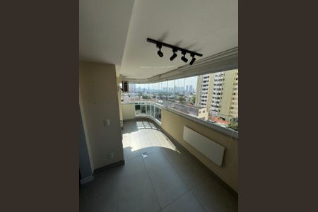 Apartamento à venda com 74m², 2 quartos e 2 vagasVaranda