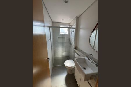Apartamento à venda com 74m², 2 quartos e 2 vagasBanheiro