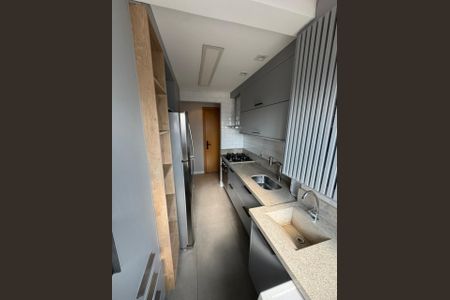 Apartamento à venda com 74m², 2 quartos e 2 vagasCozinha