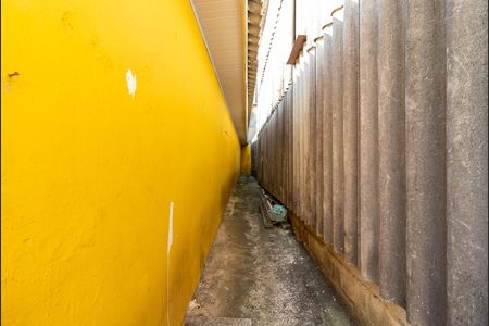 Casa para alugar com 112m², 2 quartos e sem vagaCorredor Lateral