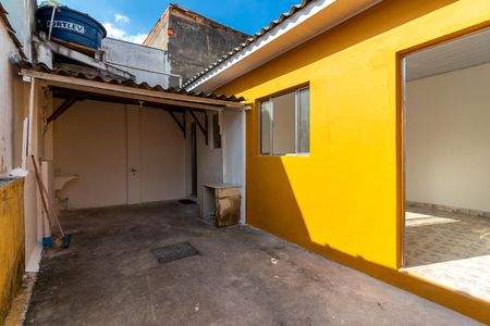 Casa para alugar com 112m², 2 quartos e sem vagaQuintal