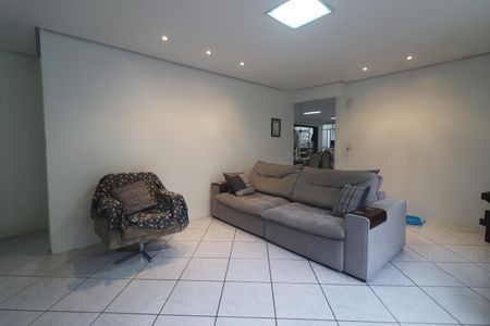 Sala de casa à venda com 4 quartos, 200m² em Ouro Branco, Novo Hamburgo