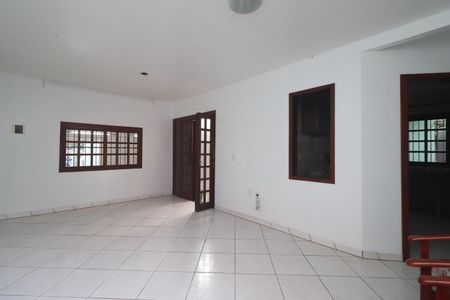 Casa à venda com 200m², 4 quartos e 3 vagassala dos fundos