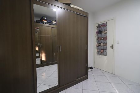 Casa à venda com 200m², 4 quartos e 3 vagasQuarto 01