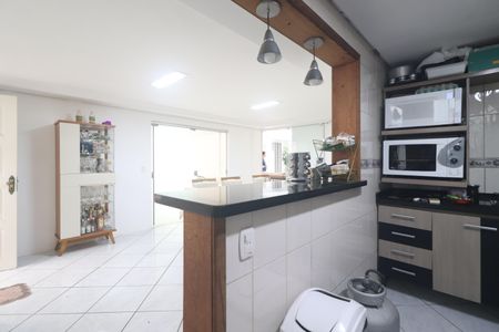 Casa à venda com 200m², 4 quartos e 3 vagasCozinha