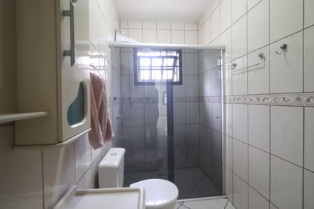 Casa à venda com 200m², 4 quartos e 3 vagasBanheiro