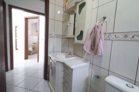 Casa à venda com 200m², 4 quartos e 3 vagasBanheiro