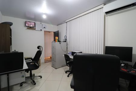 Casa para alugar com 210m², 4 quartos e 1 vagaQuarto 1 - Escritório