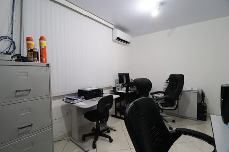 Casa para alugar com 210m², 4 quartos e 1 vagaQuarto 1 - Escritório