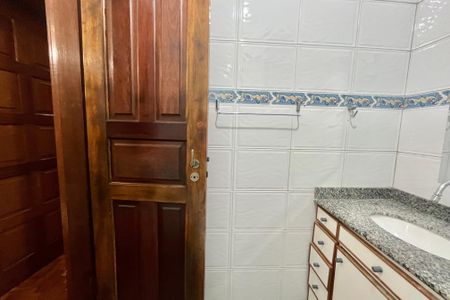 Apartamento para alugar com 80m², 2 quartos e 1 vagaBanheiro 