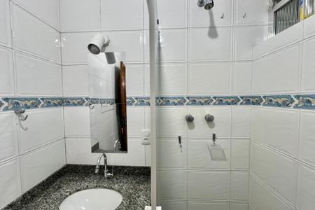 Apartamento para alugar com 80m², 2 quartos e 1 vagaBanheiro 