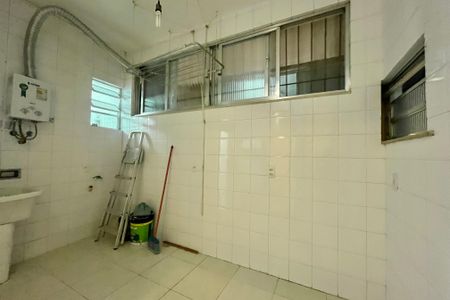 Apartamento para alugar com 80m², 2 quartos e 1 vagaÁrea de Serviço