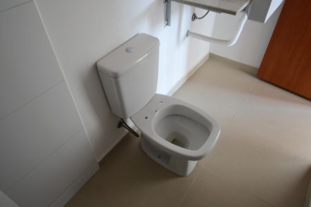 Apartamento à venda com 64m², 2 quartos e 1 vagaBanheiro Social